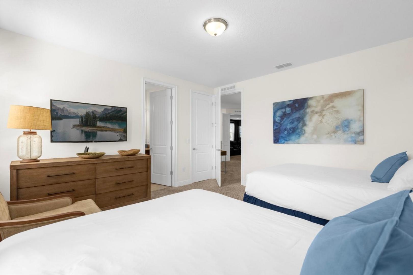 Your Dream Vacation Awaits Family 10-bd Villa