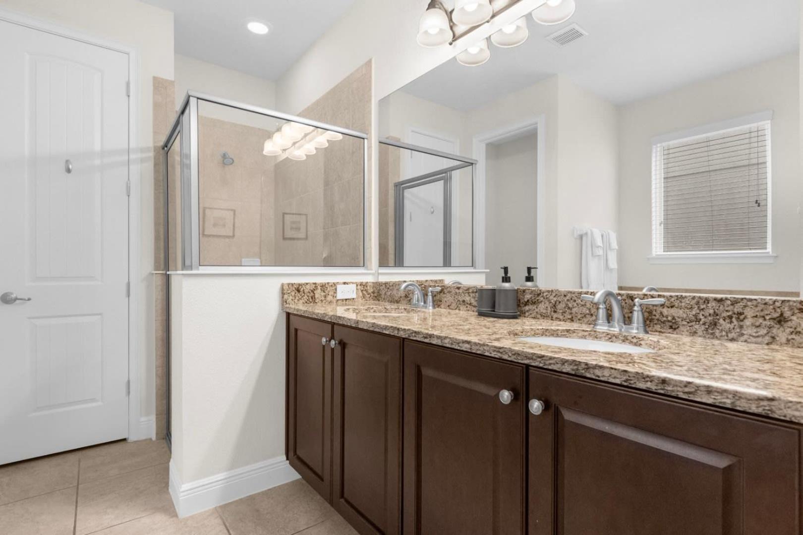 Your Dream Vacation Awaits Family 10-bd Villa Orlando